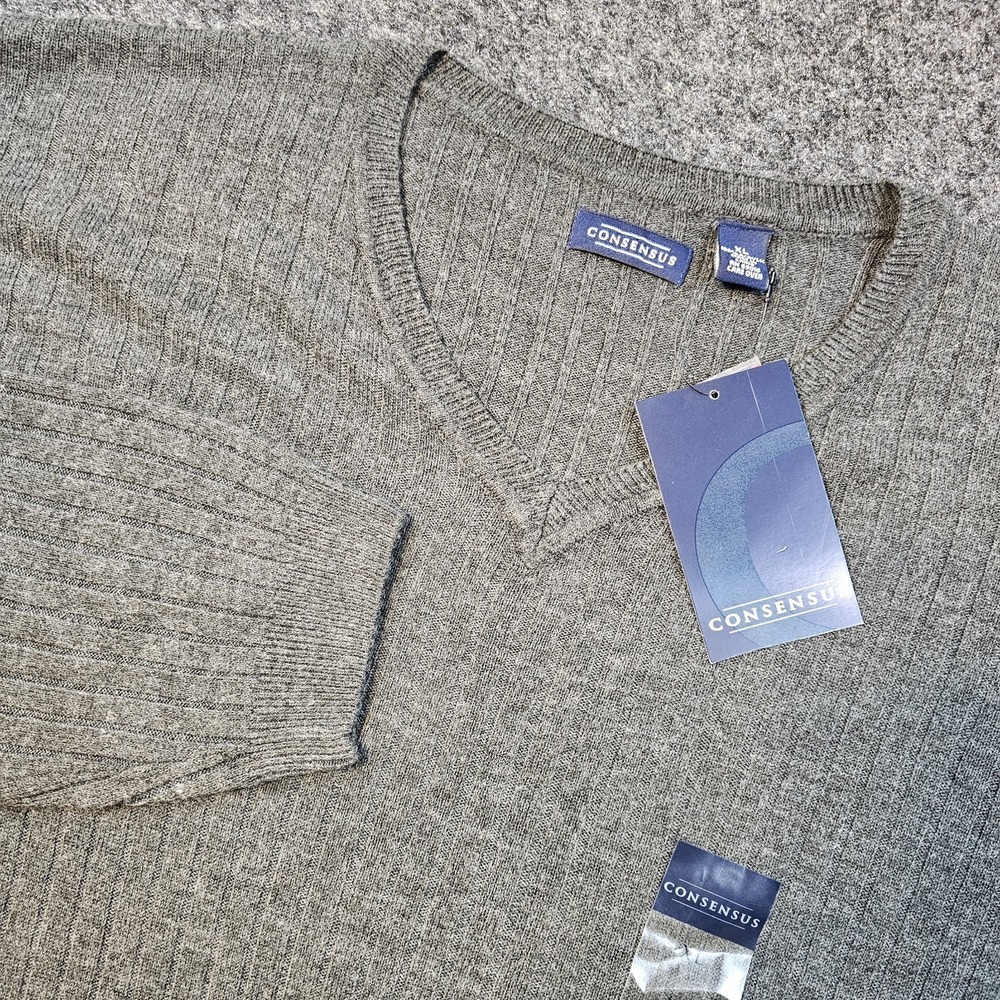Consensus Mens XL Gray‎ Rib Knit V Neck Sweater Acrylic Pullover NWT